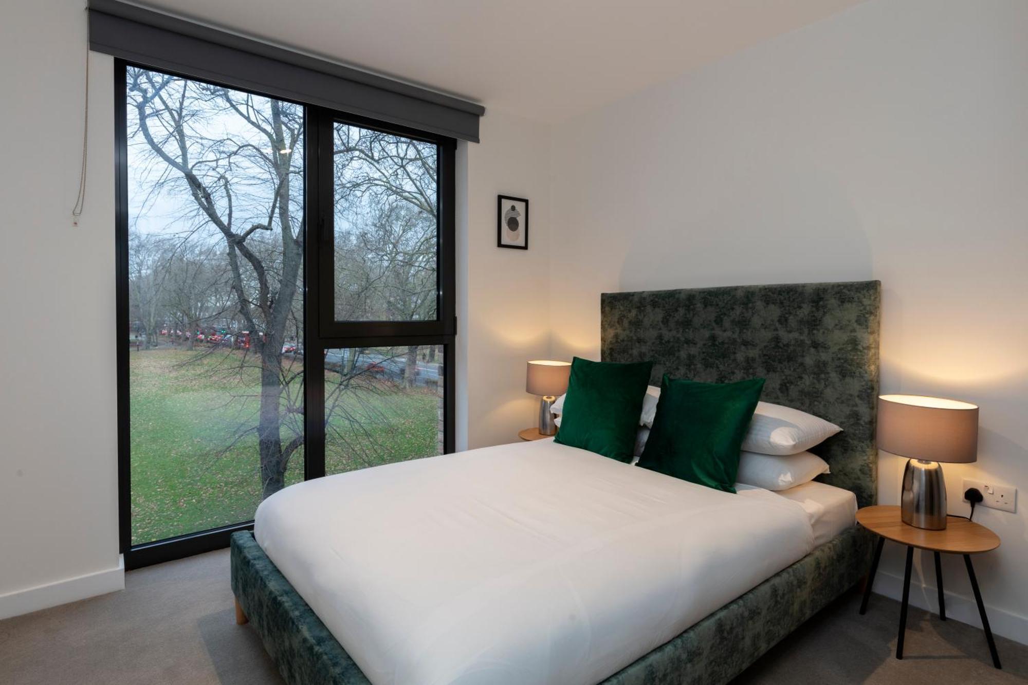 Deluxe North Central London Apartment Exterior photo