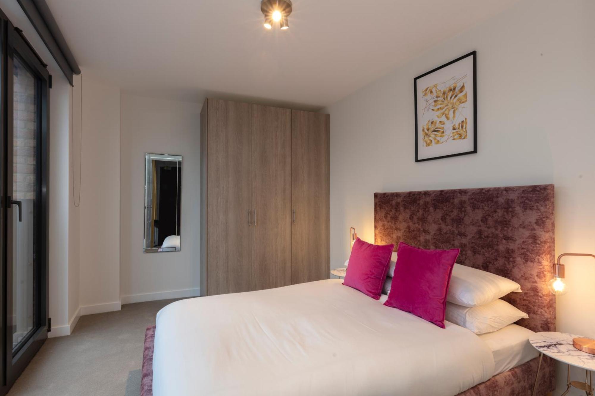 Deluxe North Central London Apartment Exterior photo