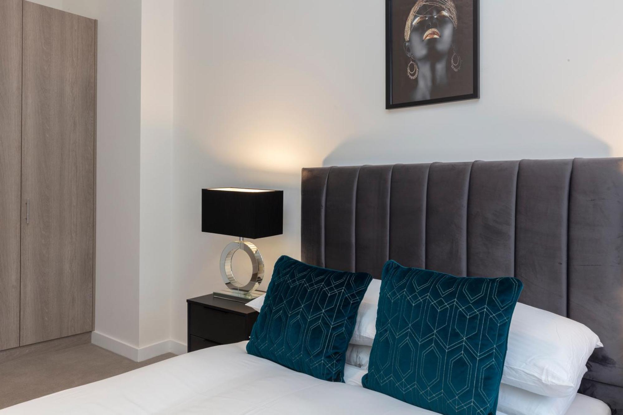 Deluxe North Central London Apartment Exterior photo